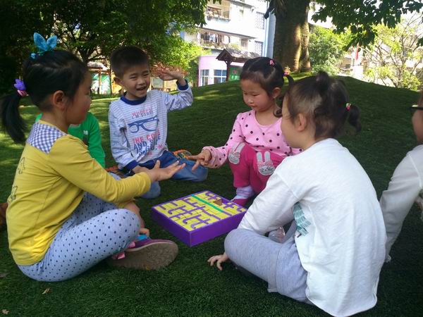 蒲江县开展2016年幼儿园自制教玩具评选活动-1-600.jpg 蒲江县开展2016年幼儿园自制教玩具评选活动-1-600.jpg