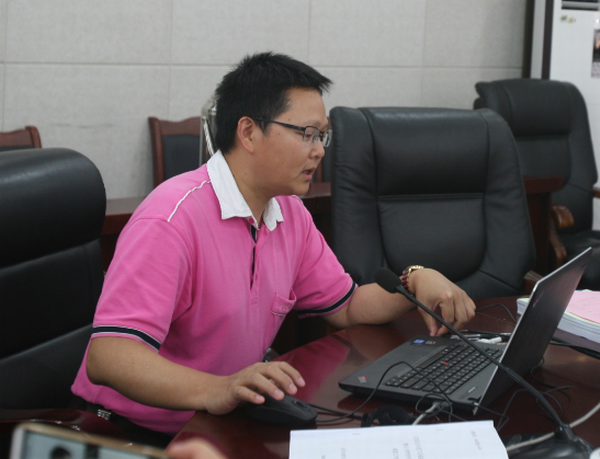 成华区电教馆十二五省级教育信息技术科研课题顺利结题-5-600.png 成华区电教馆十二五省级教育信息技术科研课题顺利结题-5-600.png