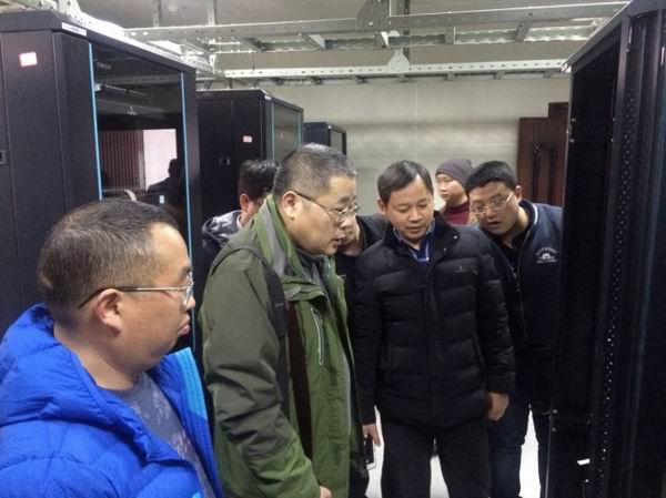 多交流 齐分享 促进步-1-600.jpg