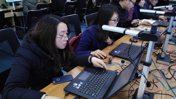 温江区组织召开中学种子教师微课制作培训-2-600.jpg 温江区组织召开中学种子教师微课制作培训-2-600.jpg