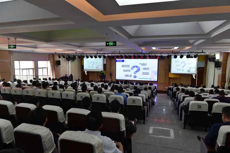 技装中心.jpg 技装中心.jpg