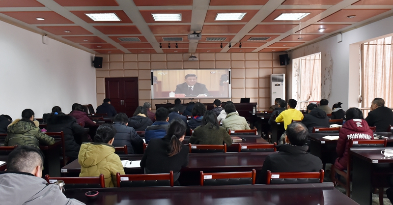 技装中心观看改革开放40周年大会 034_副本.jpg