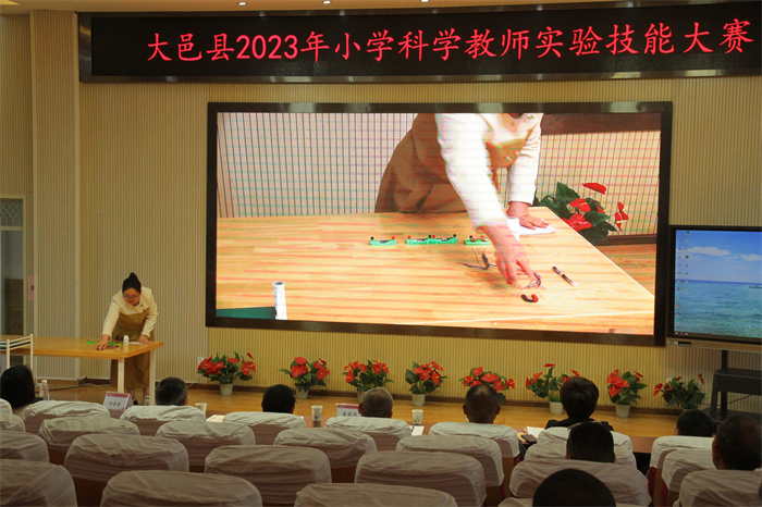 美图04.jpg 美图04.jpg